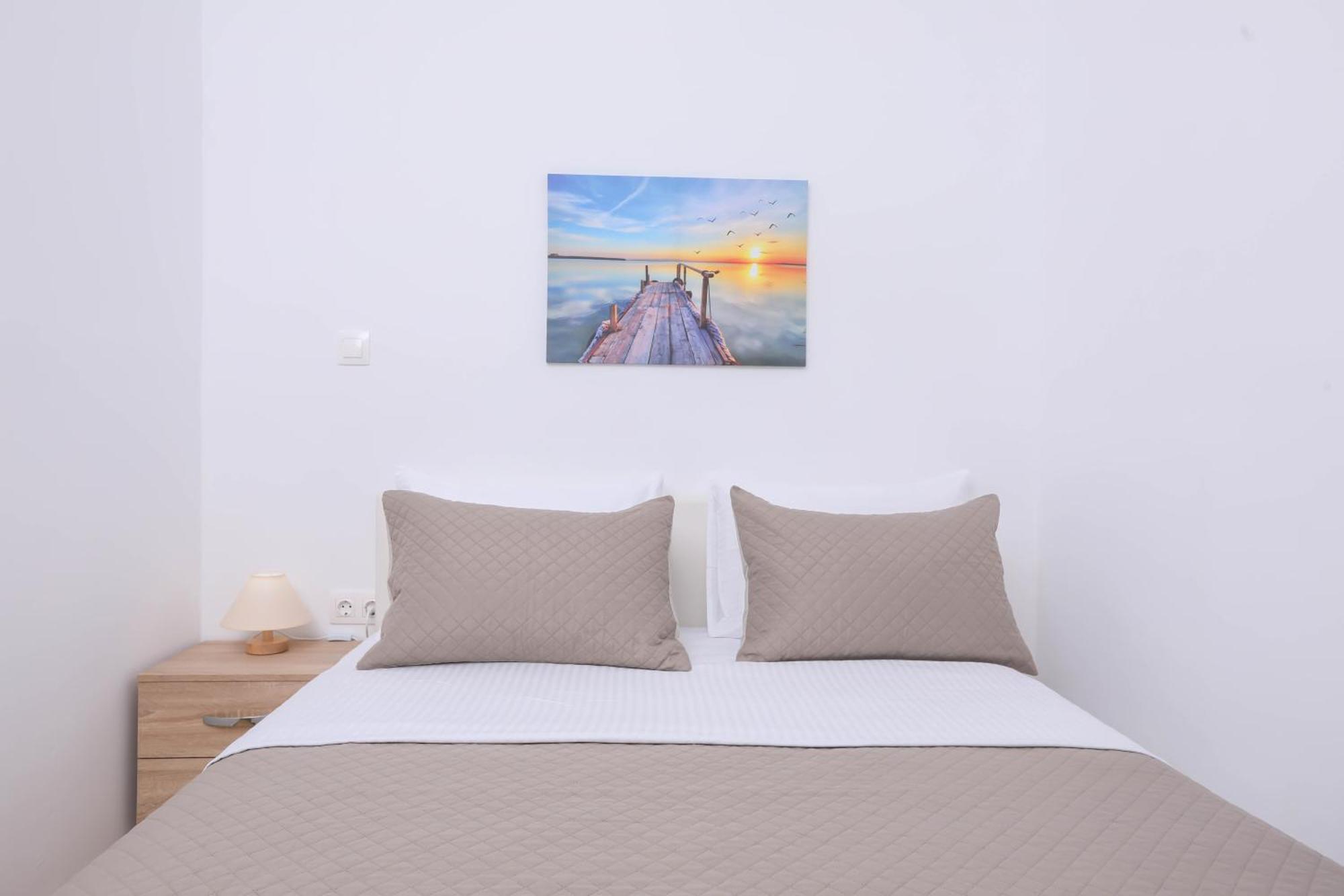 Nikos Gkogkas House * Kompítsion